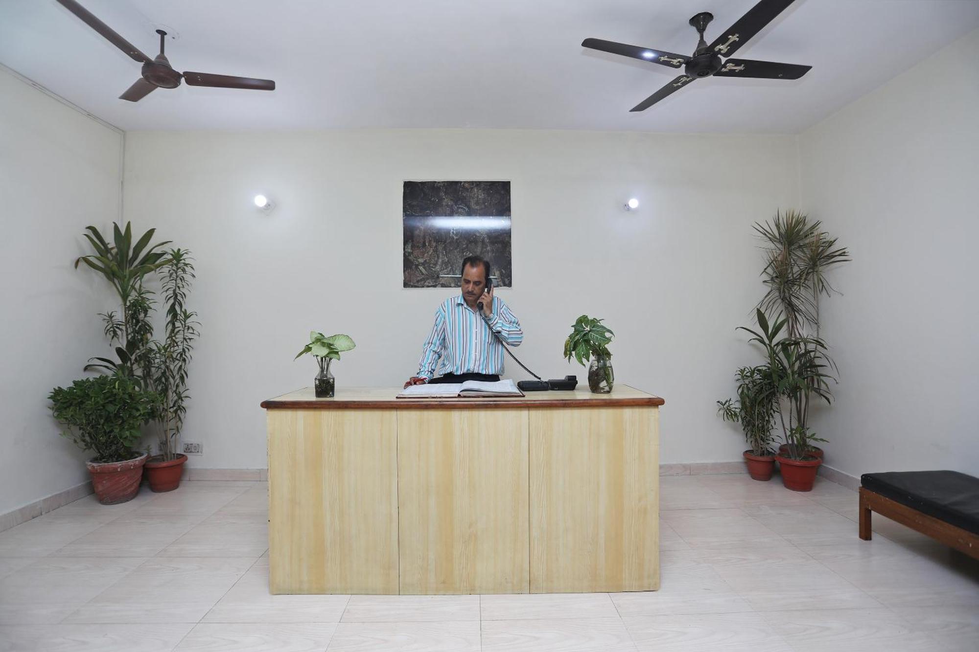 Hotel O Celebration Bnb Home Delhi  Ngoại thất bức ảnh